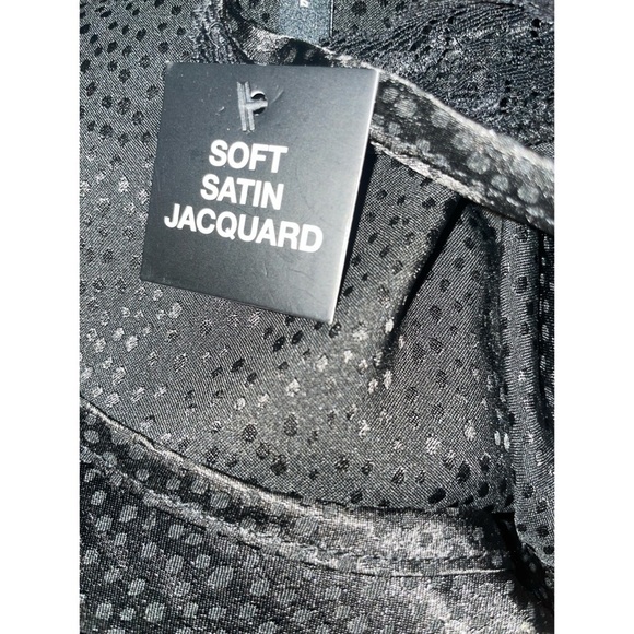 BCBGMAXAZRIA Black Soft Jacquard Lace Satin Camisole - Picture 4 of 7